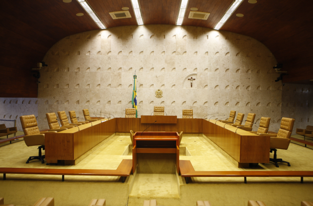 POR UNANIMIDADE, STF ENQUADRA CAIXA DOIS COMO IMPROBIDADE ADMINISTRATIVA